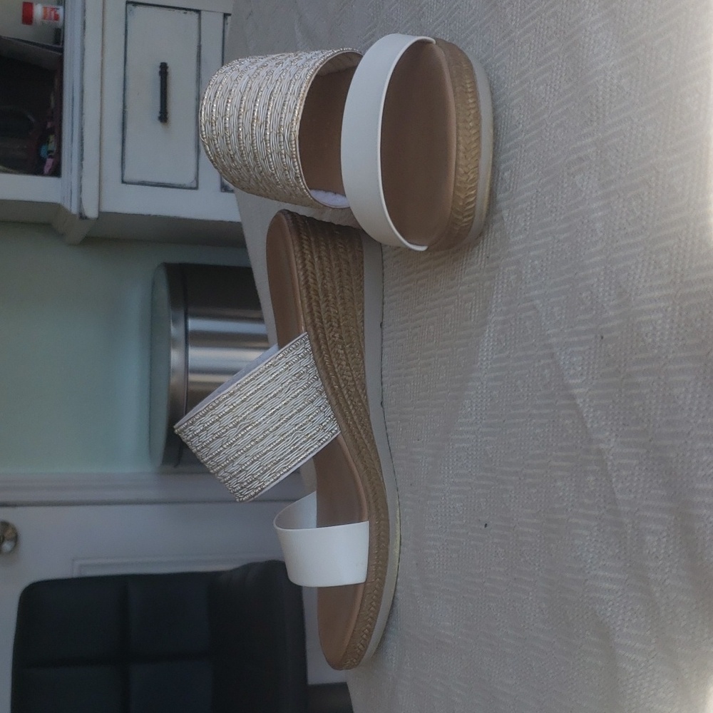 Strap wedge sandal